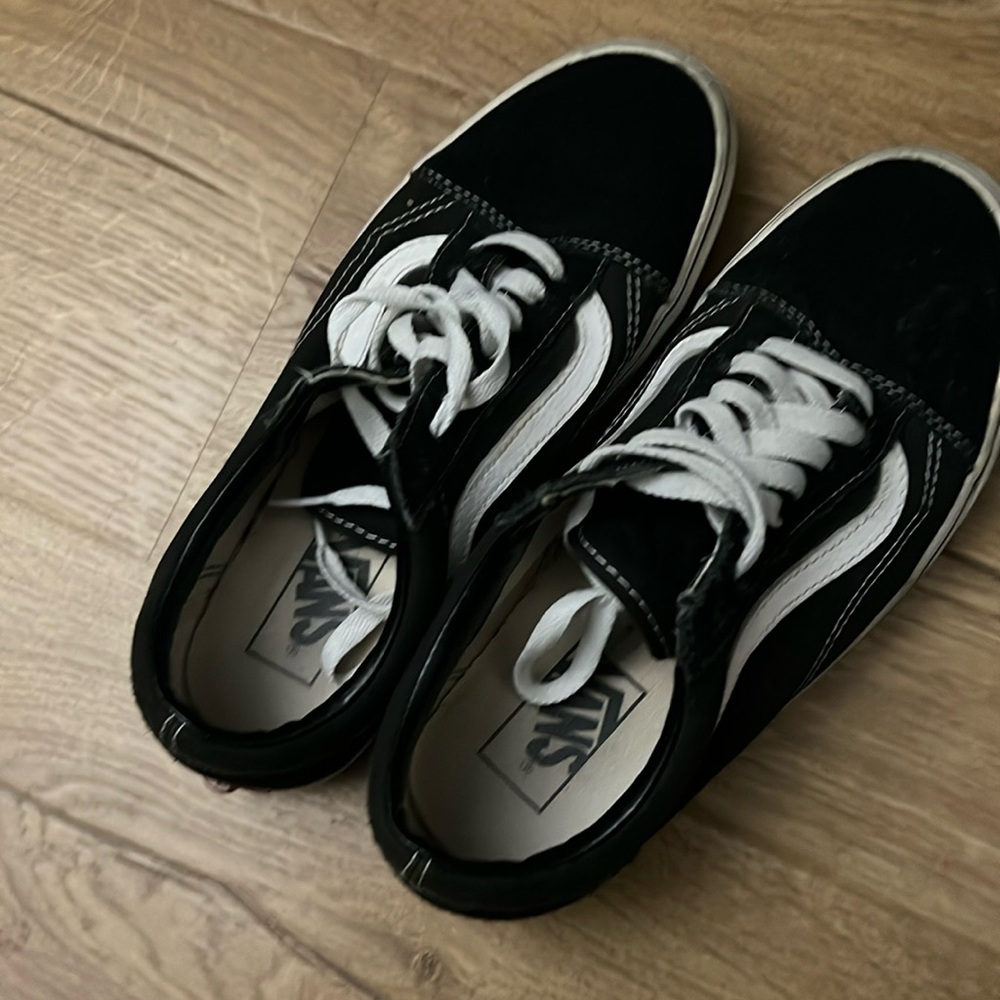 VANS Old Skool Black & White Shoes 8.5